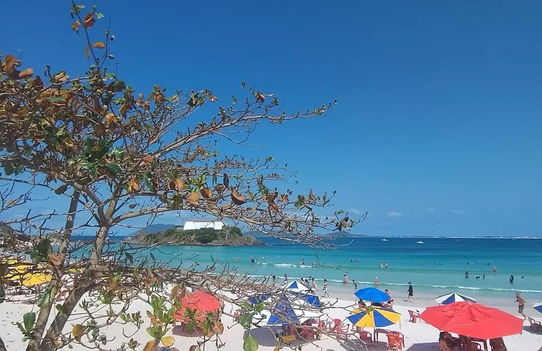 Ap 100 mtrs da praia do forte-1